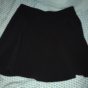Black skater skirt
